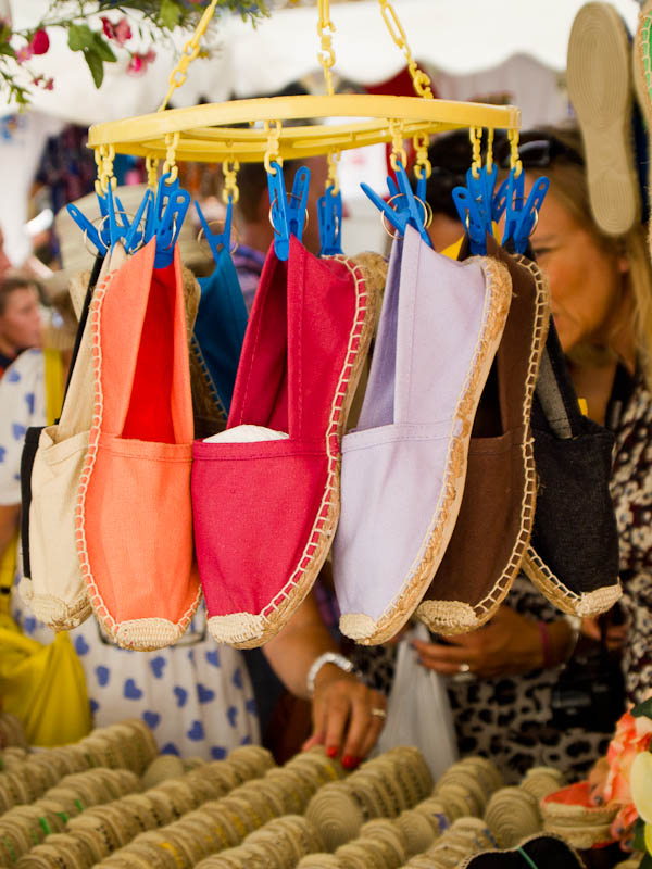 ISLE-SUR-LA-SORGUE MARKET IS MY PLACE TO BUY ESPADRILLES Provence