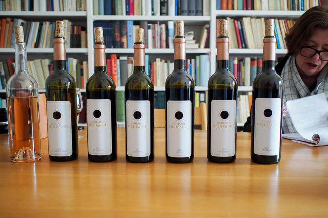 Photo of the bottle line up of our tasting at Domaine Richeaume